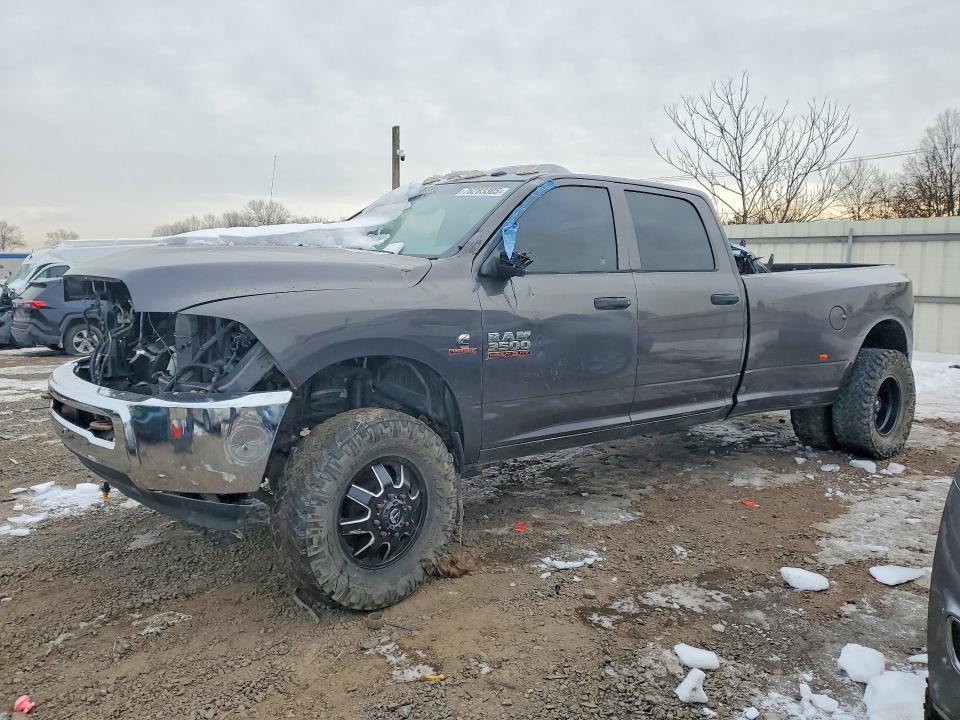 2014 Dodge RAM 3500 ST