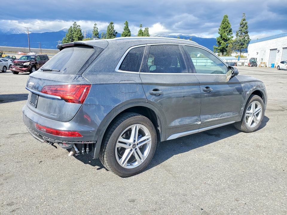 2024 Audi Q5 e Premium 55