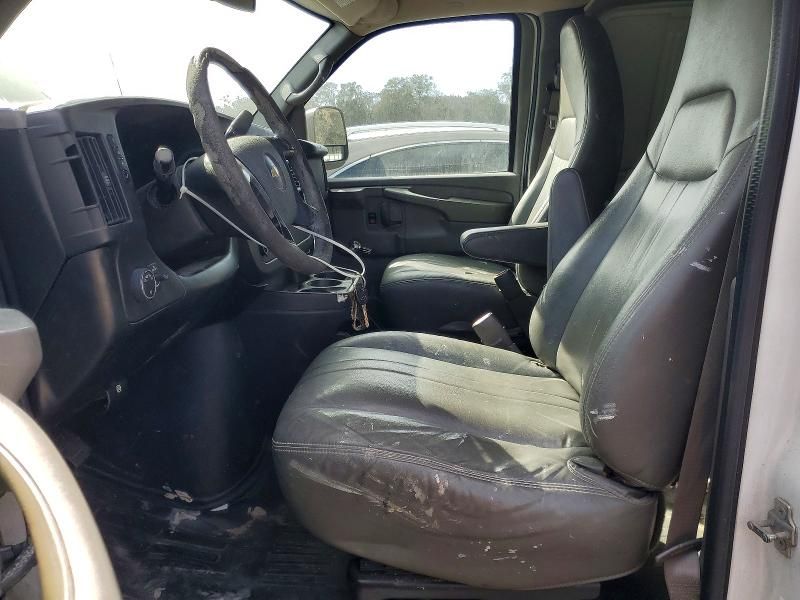 2013 Chevrolet Express G2500