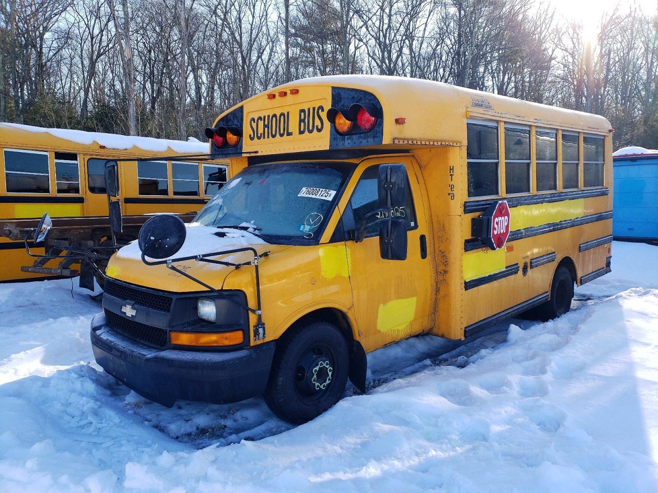 2014 Chevrolet 2014 Thomas Minotour G3500-School Bus