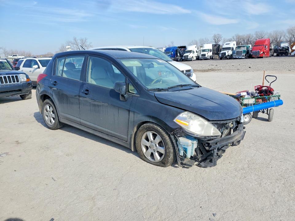 2007 Nissan Versa 1.8 s