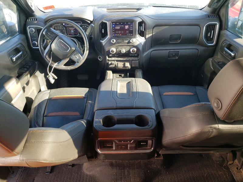 2020 GMC Sierra K2500 AT4