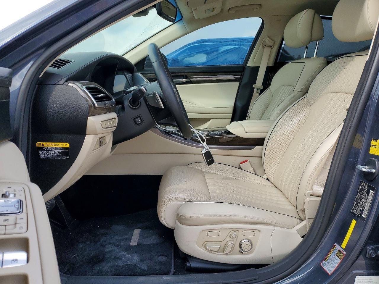 2017 Genesis G90 Premium