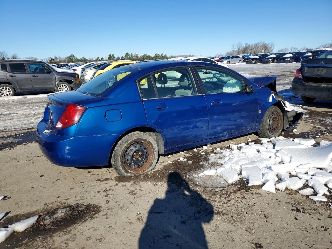 2005 Saturn Ion Level 2