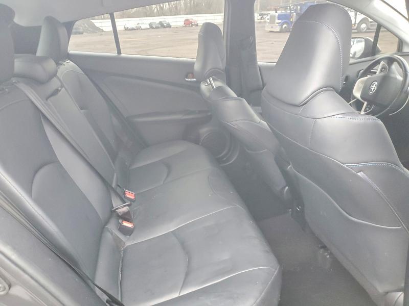 2018 Toyota Prius Four Touring