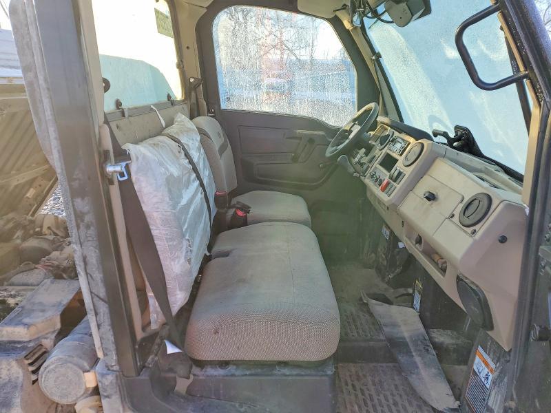 2024 John Deere XUV835R Utility Vehicle