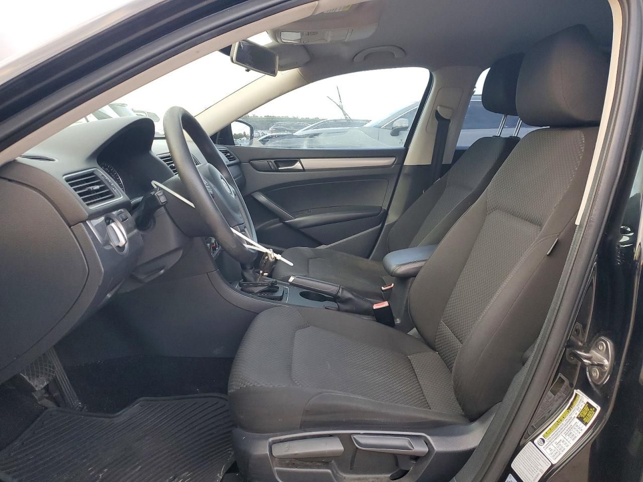 2015 Volkswagen Passat s