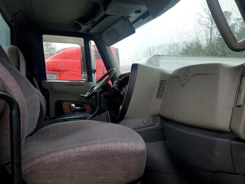2016 International Prostar Semi Truck