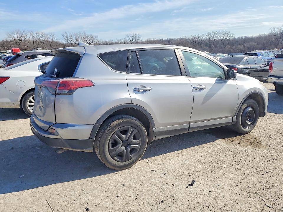 2018 Toyota Rav4 le