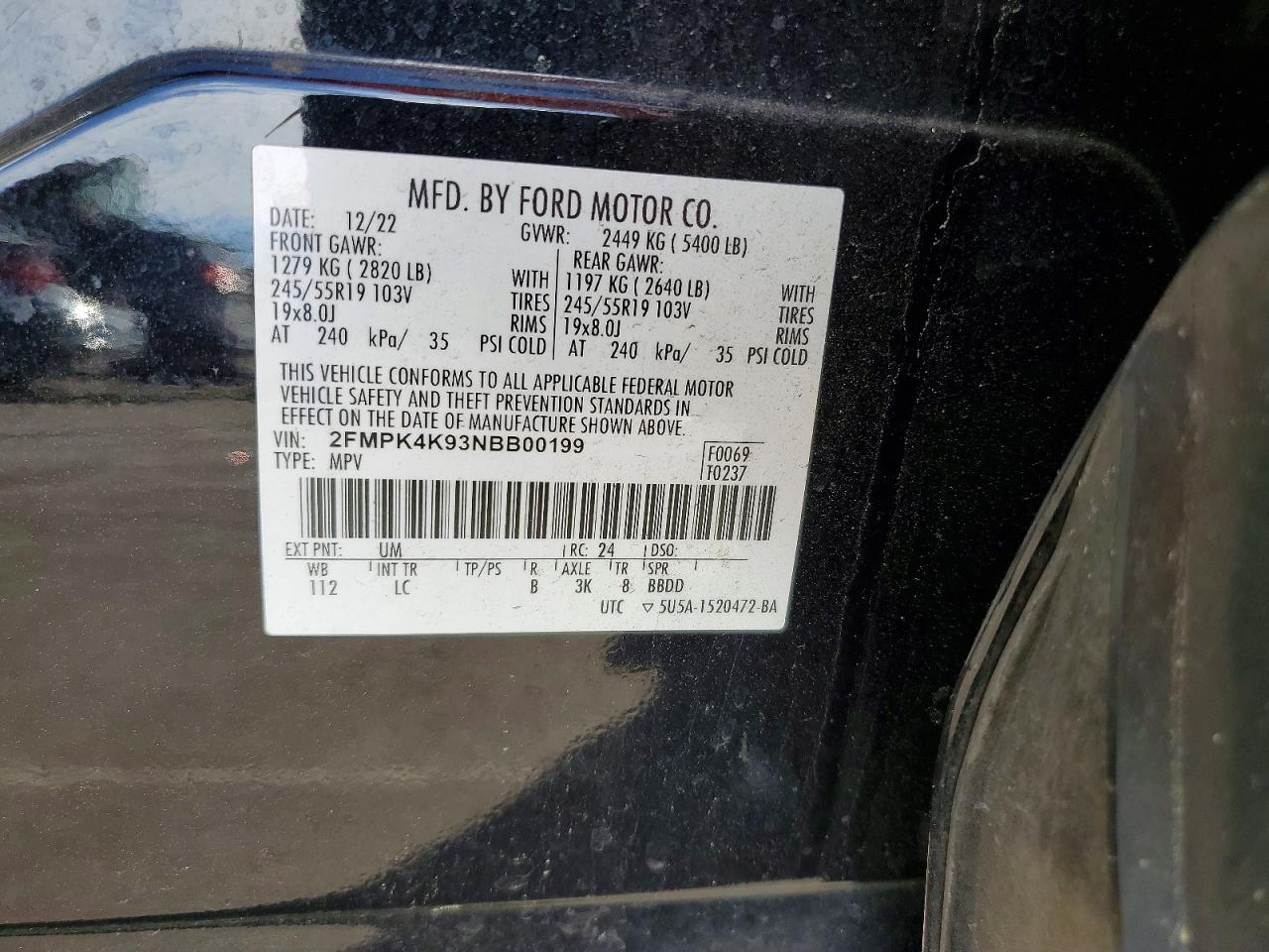 2022 Ford Edge Titanium