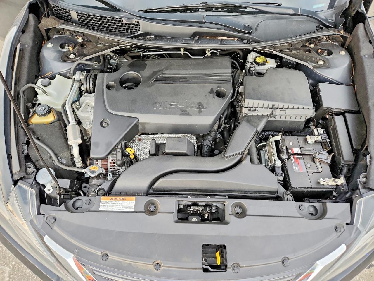 2018 Niss Altima 2.0 sr