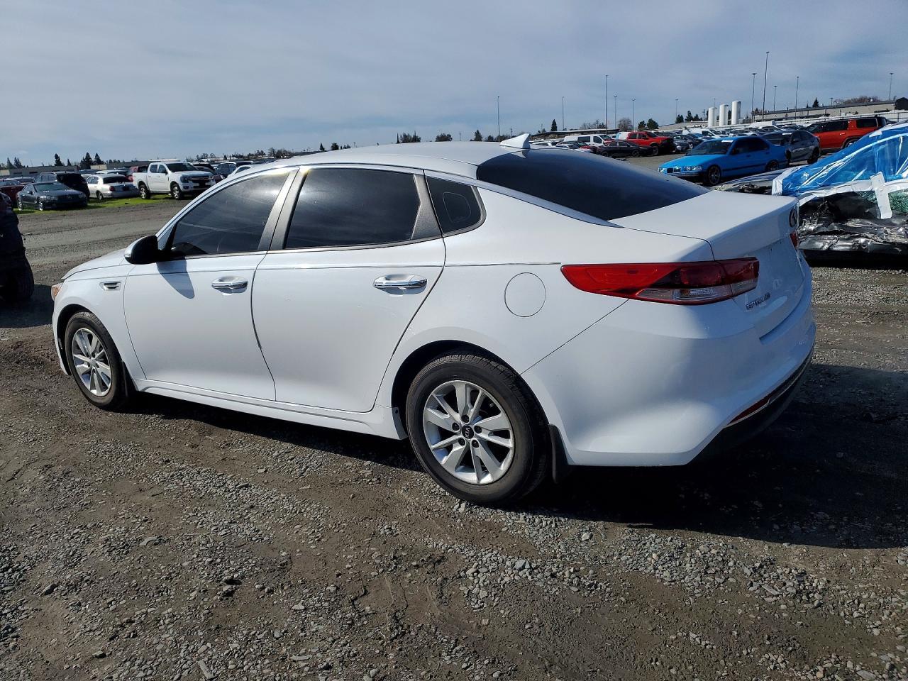 2016 KIA Optima lx