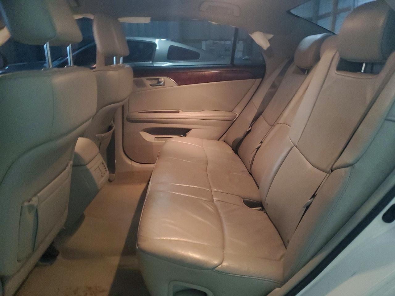 2011 Toyota Avalon Base