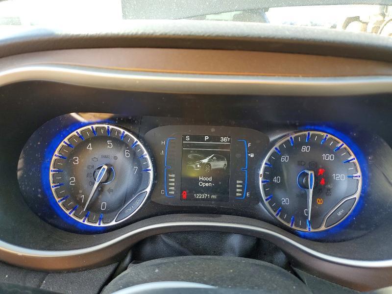 2017 Chrysler Pacifica Touring l