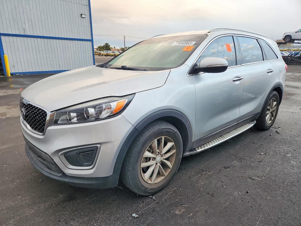 2018 KIA Sorento lx V6