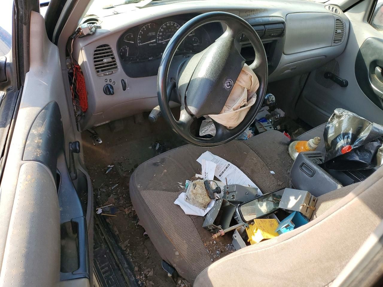 1995 Mazda B2300 cab Plus