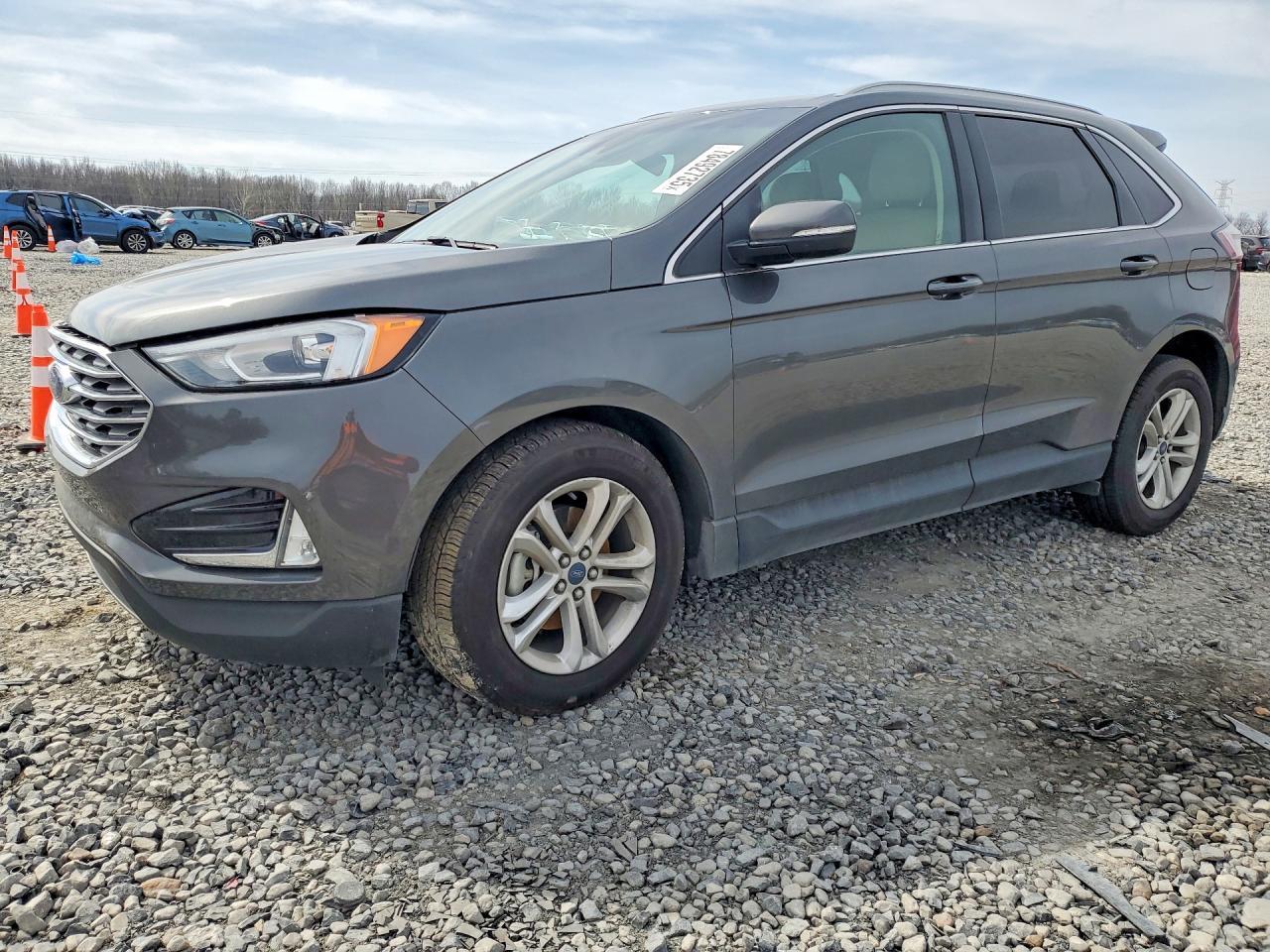 2020 Ford Edge sel