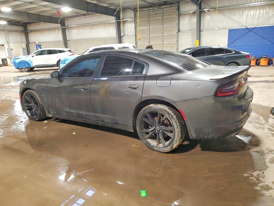 2016 Dodge Charger r