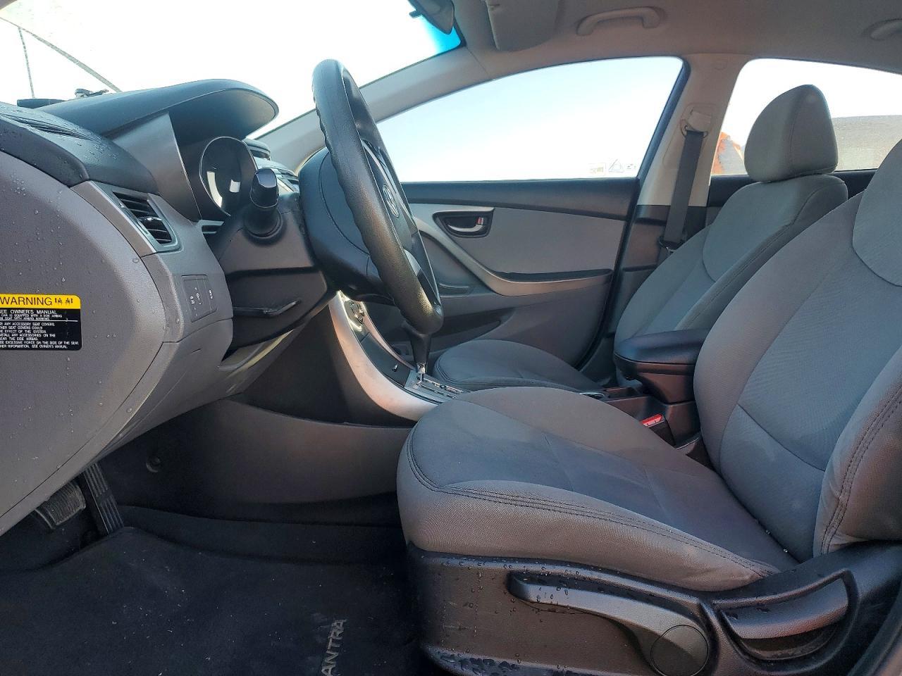 2012 Hyundai Elantra gls