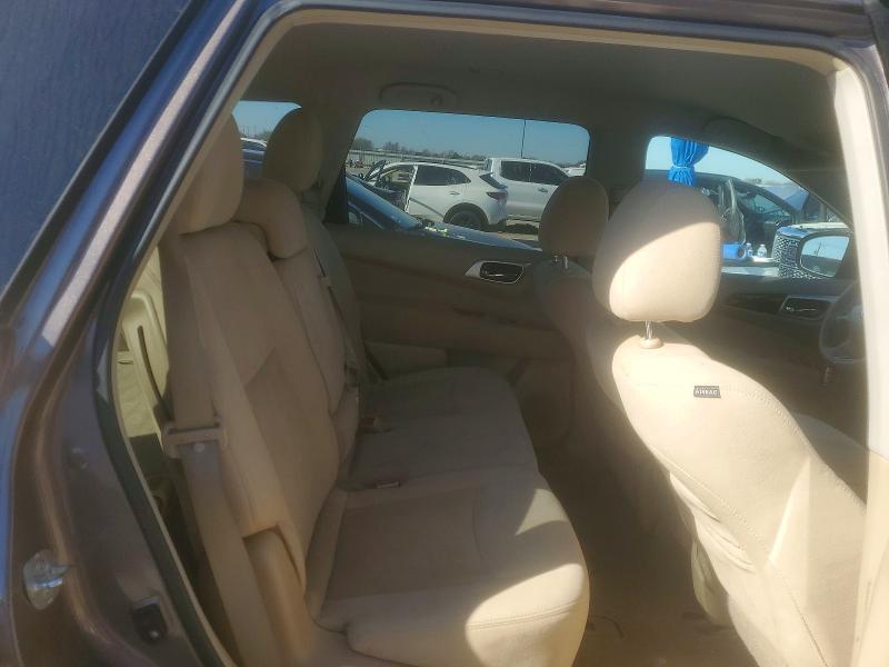 2013 Nissan Pathfinder s