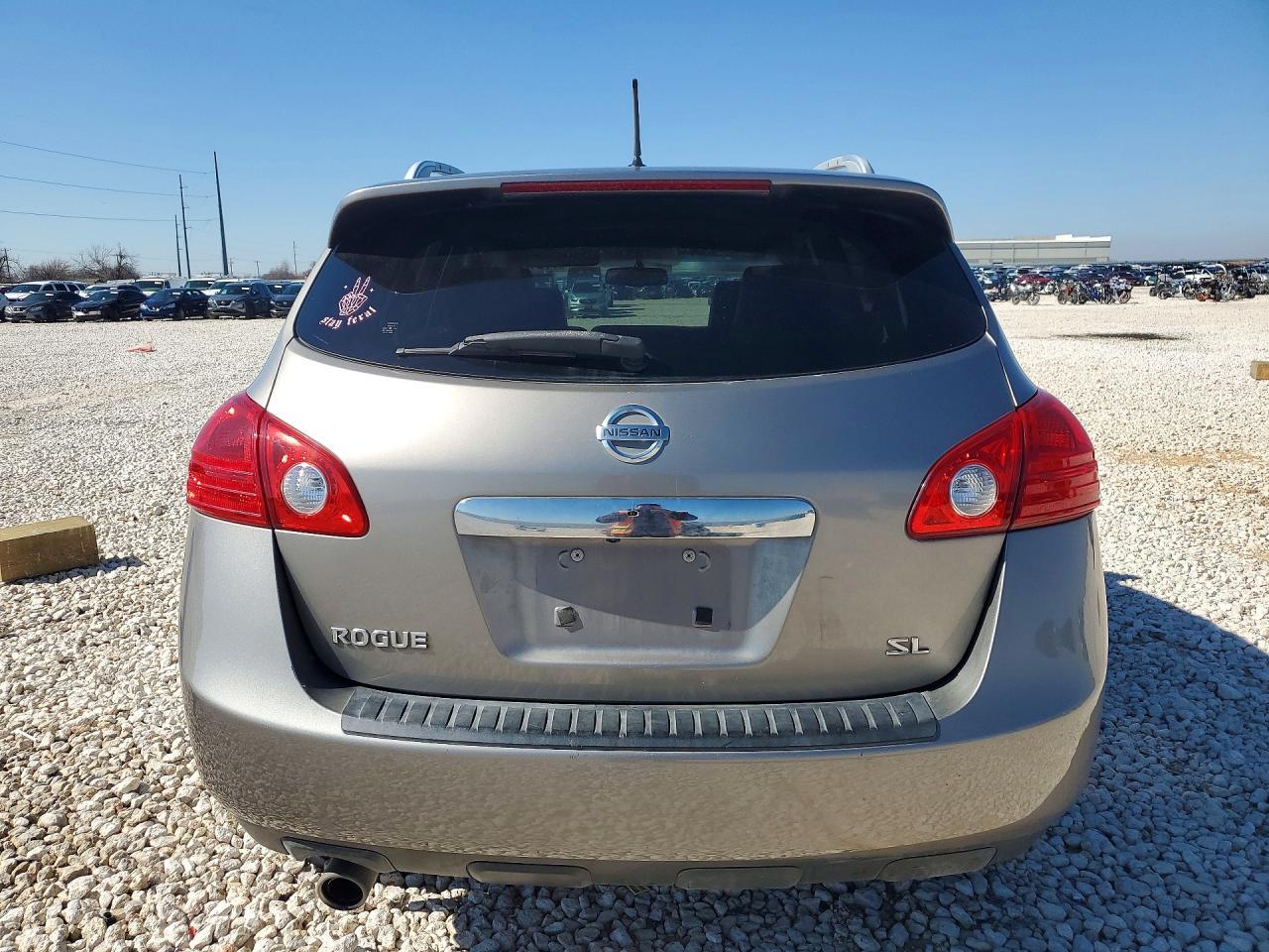 2013 Nissan Rogue s