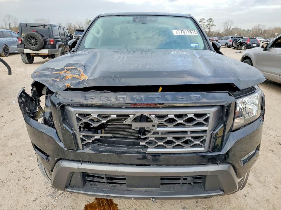 2023 Nissan Frontier s