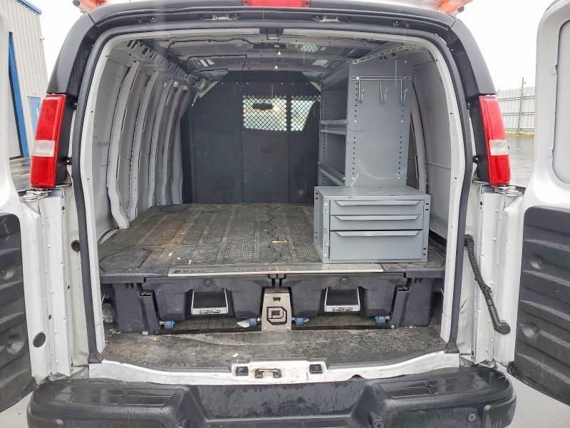 2022 Chevrolet Express G2500