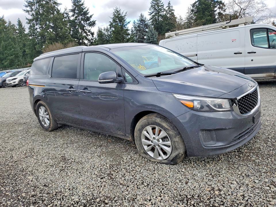 2016 KIA Sedona lx