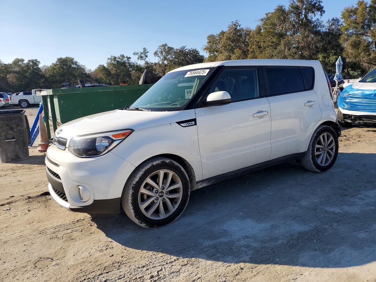 2018 KIA Soul +
