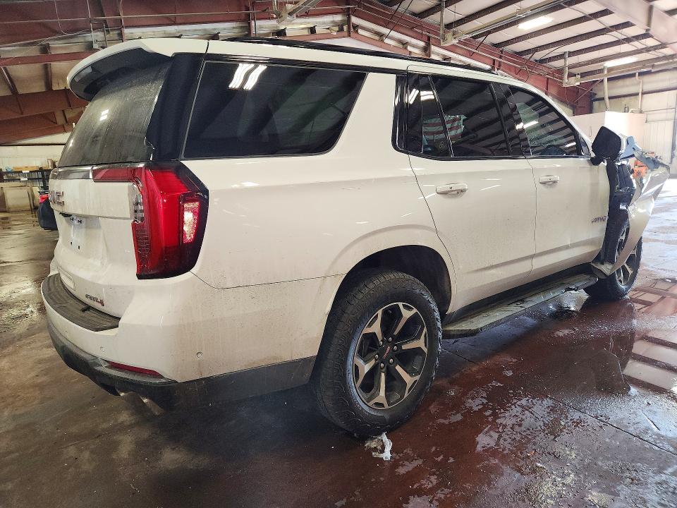 2025 GMC Yukon AT4