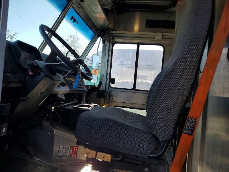 2021 Freightliner MT 45G Delivery Truck