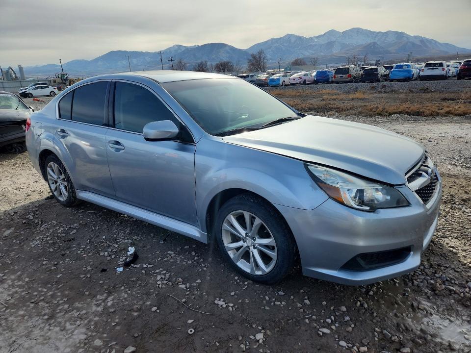 2013 Subaru Legacy 2.5i Premium
