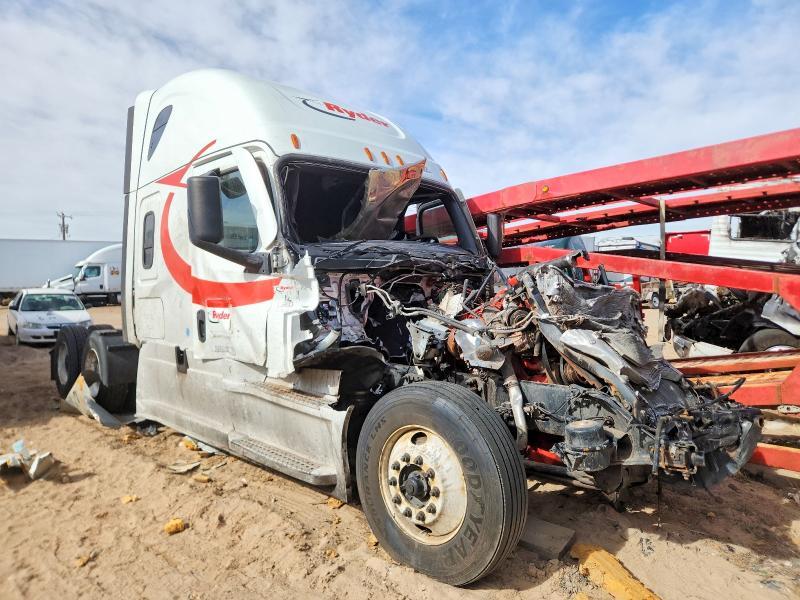 2022 Freigliner 2022 Freightliner Cascadia 126 Semi Truck