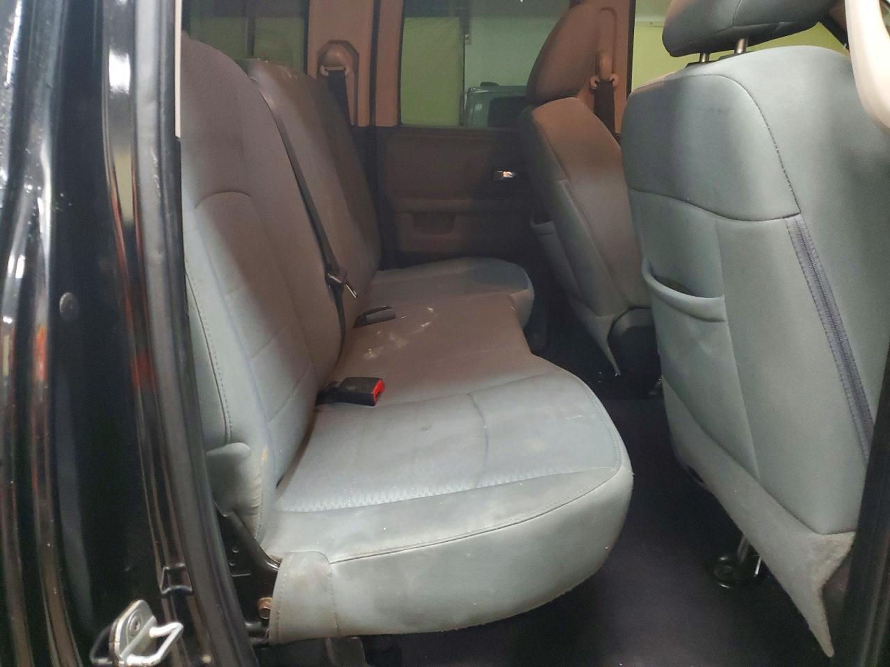 2013 Dodge RAM 1500 SLT