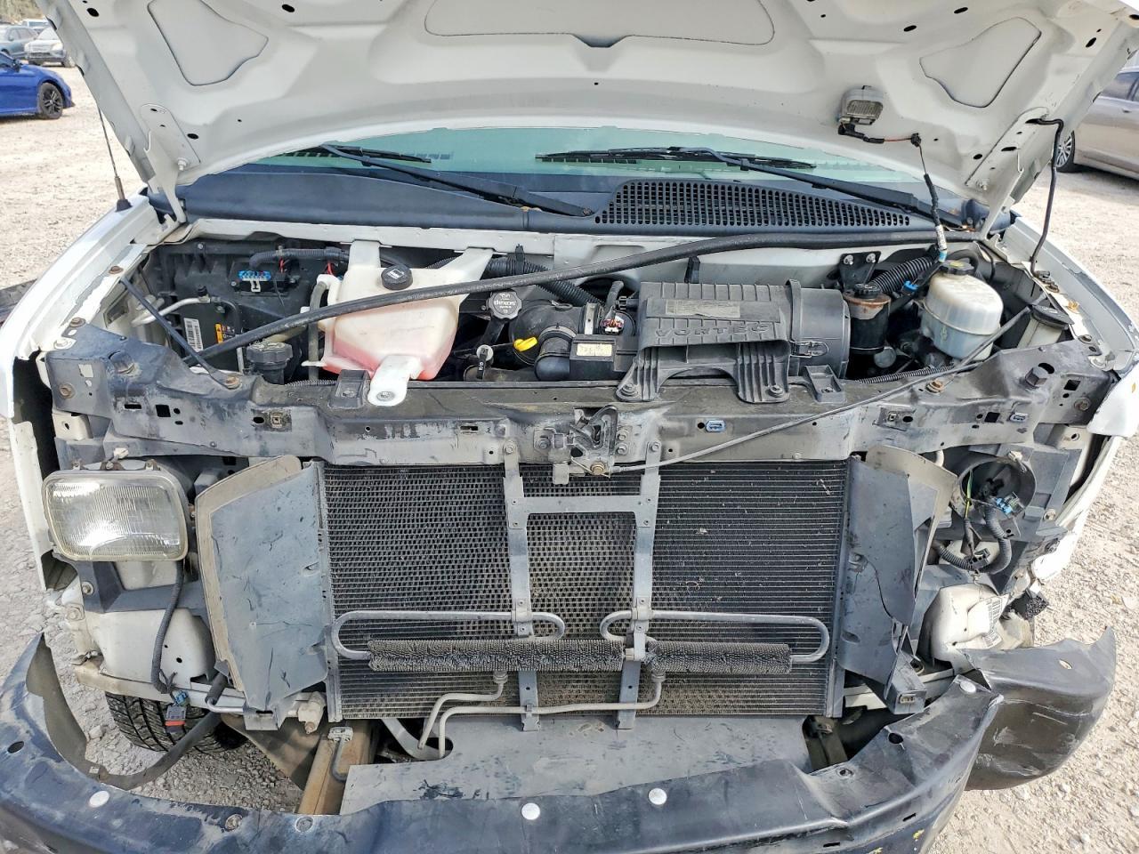 2014 GMC Savana