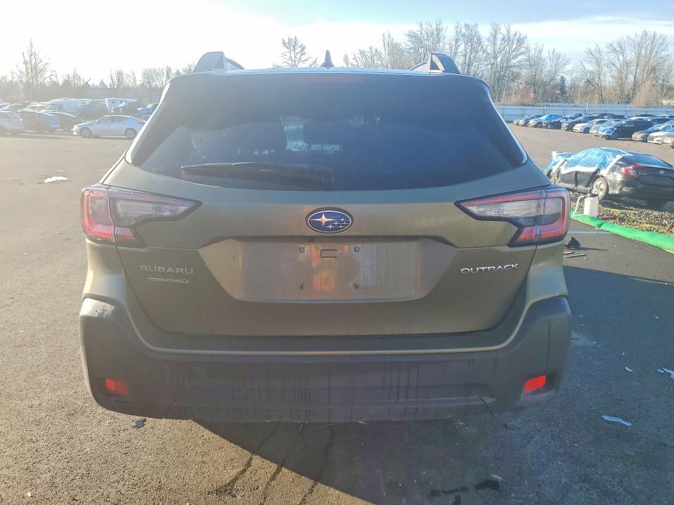2025 Subaru Outback Premium