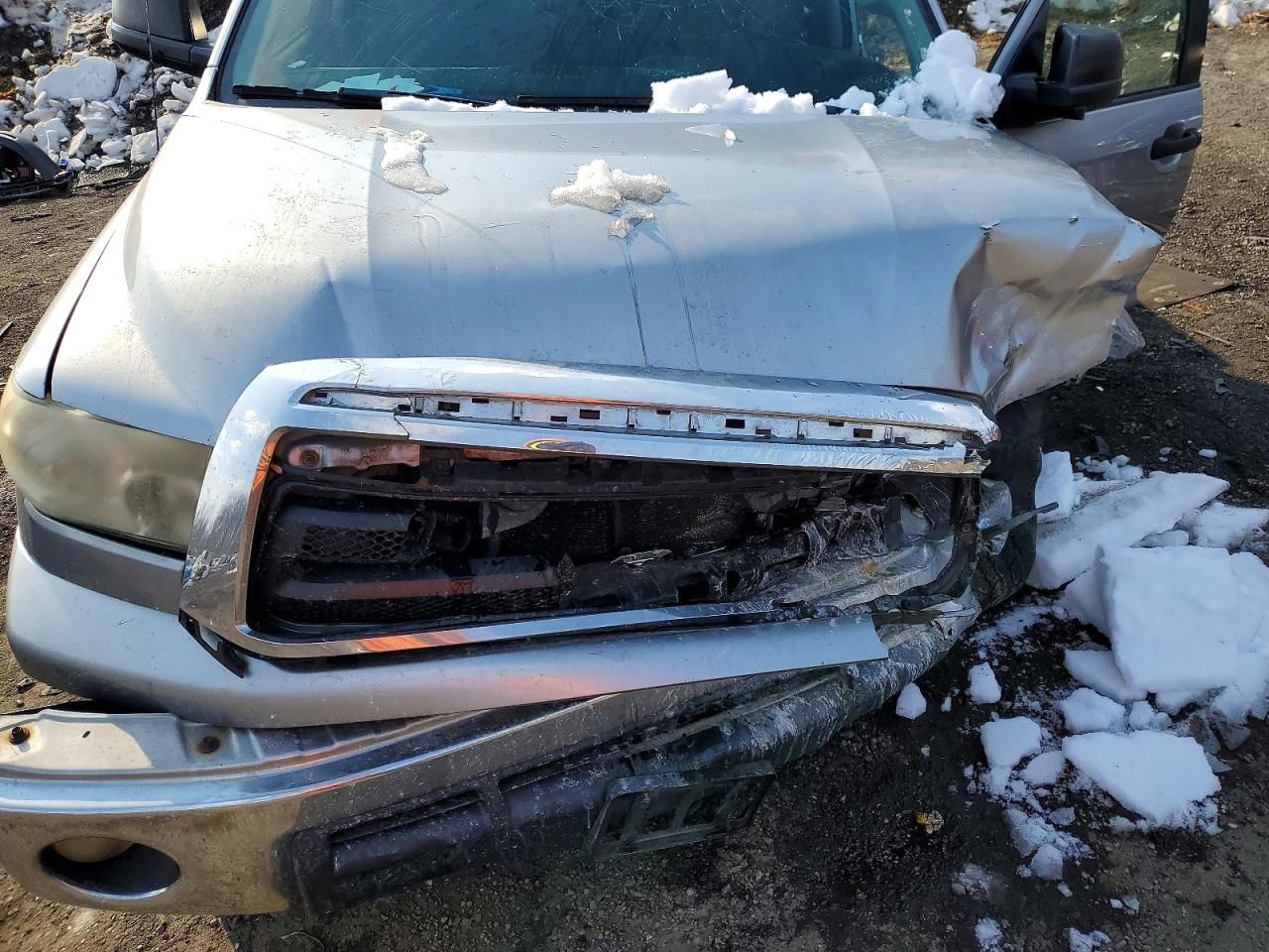 2011 Toyota Tundra Double cab SR5