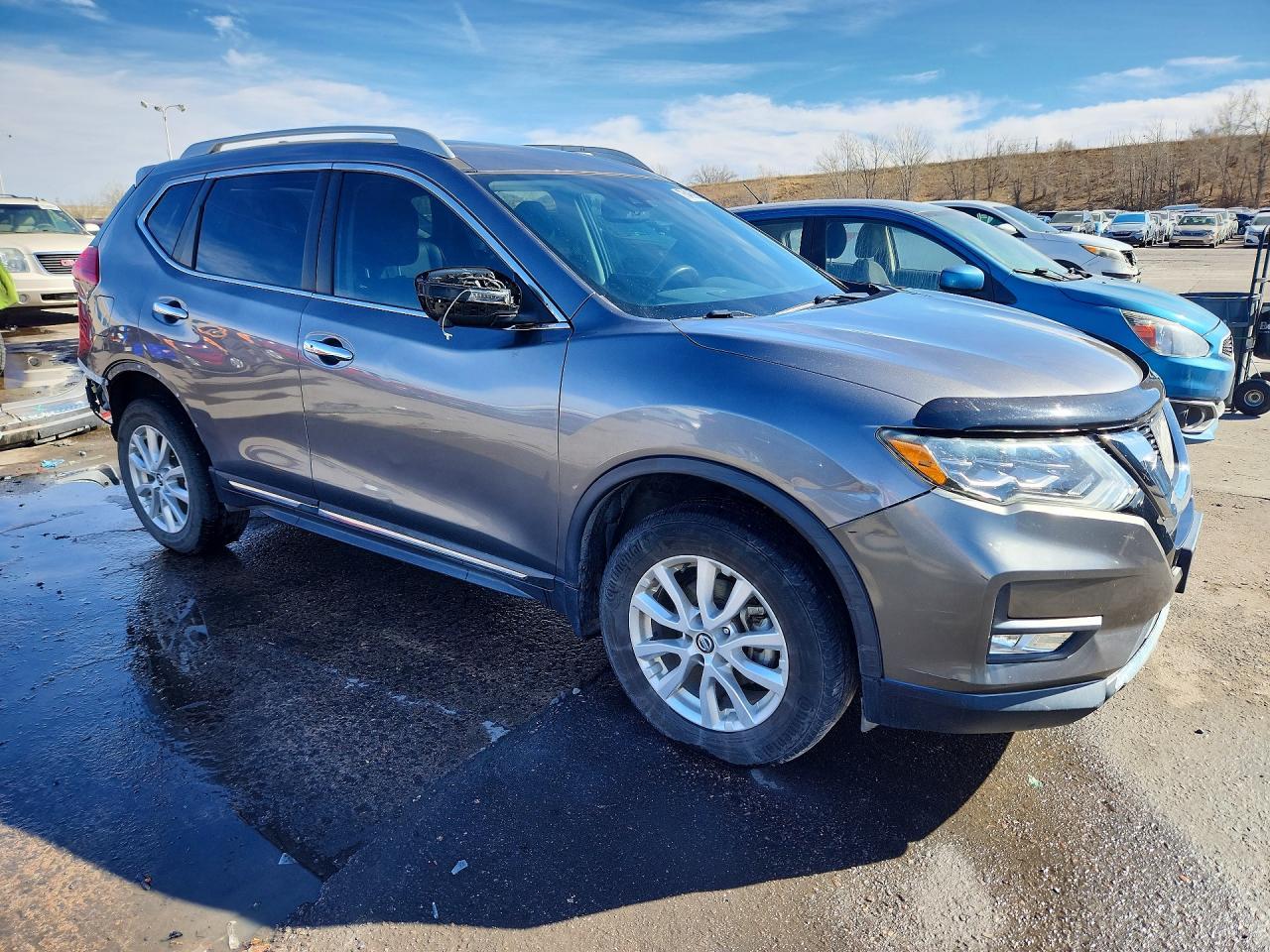 2017 Nissan Rogue sl