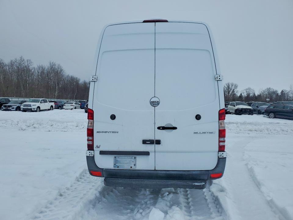 2014 Freightliner Sprinter 2500