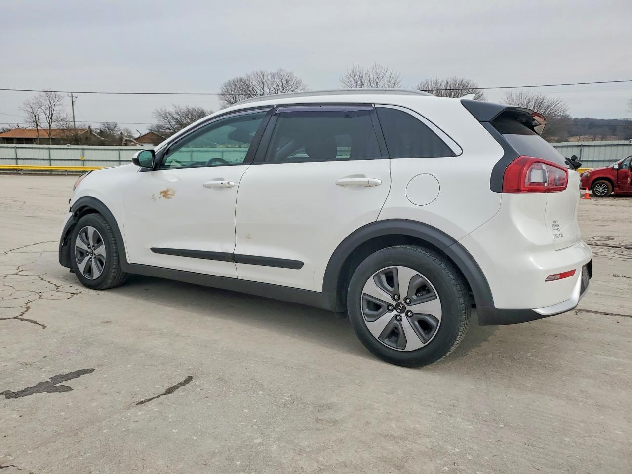 2017 KIA Niro fe