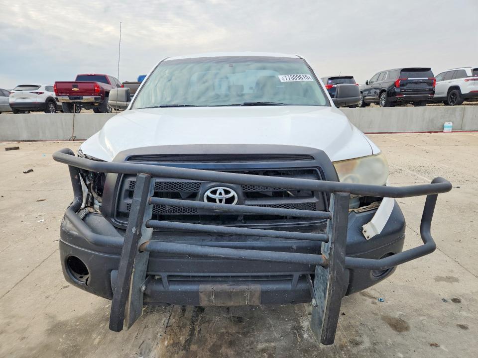 2013 Toyota Tundra Double cab SR5
