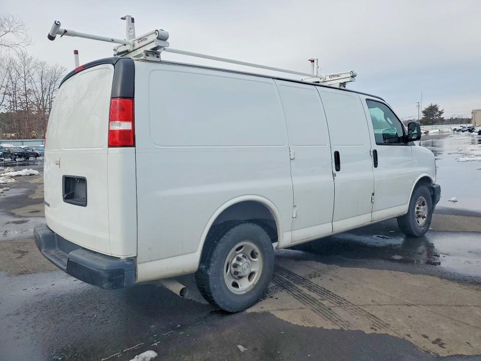 2018 Chevrolet Express G2500