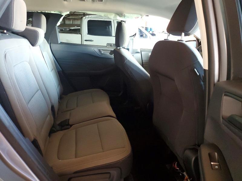 2021 Ford Escape s