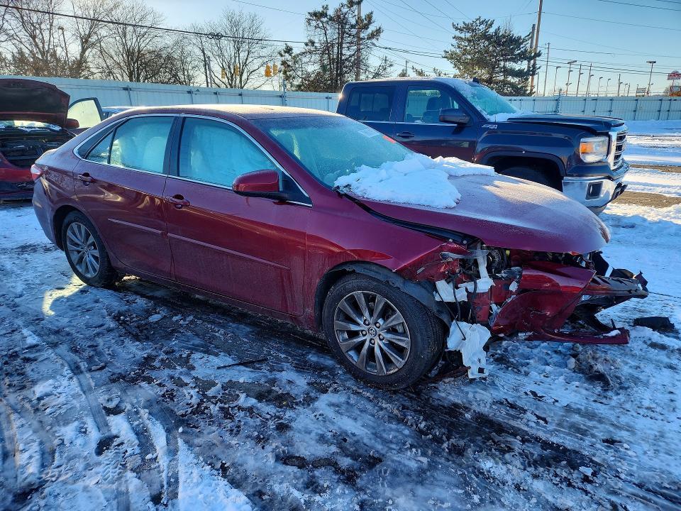 2017 Toyota Camry le