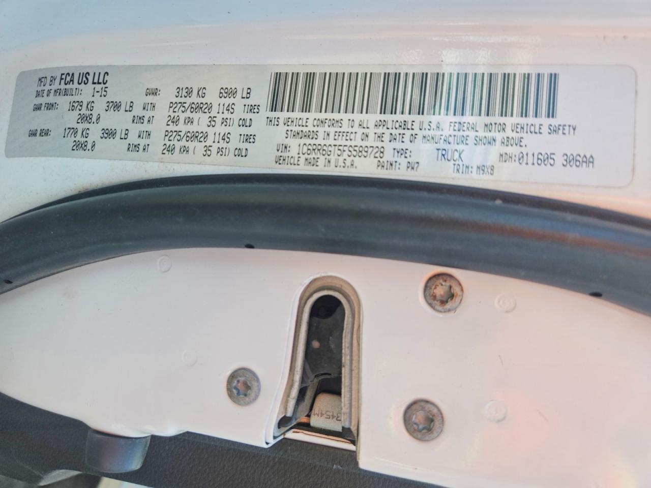 2015 Dodge RAM 1500 SLT