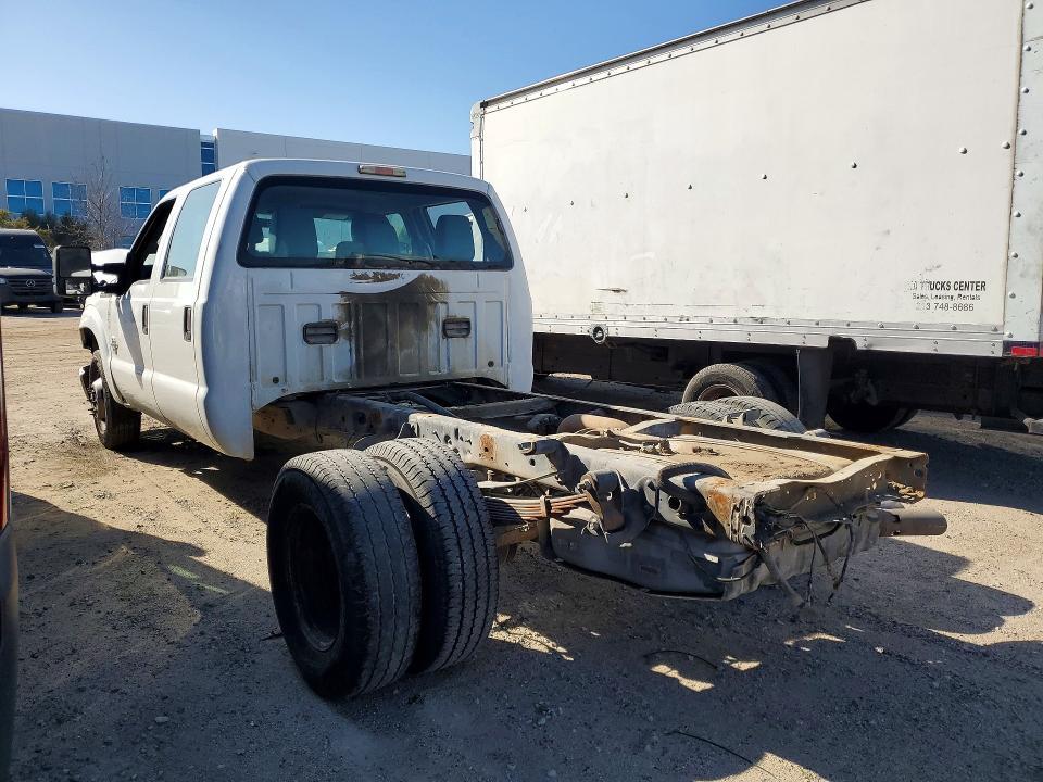 2013 Ford F350 Super Duty Truck cab and Chassis