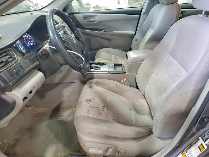 2015 Toyota Camry Hybrid le