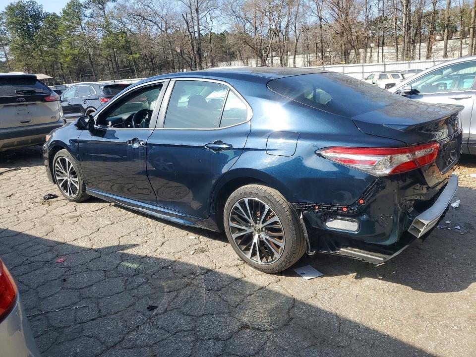 2018 Toyota Camry se