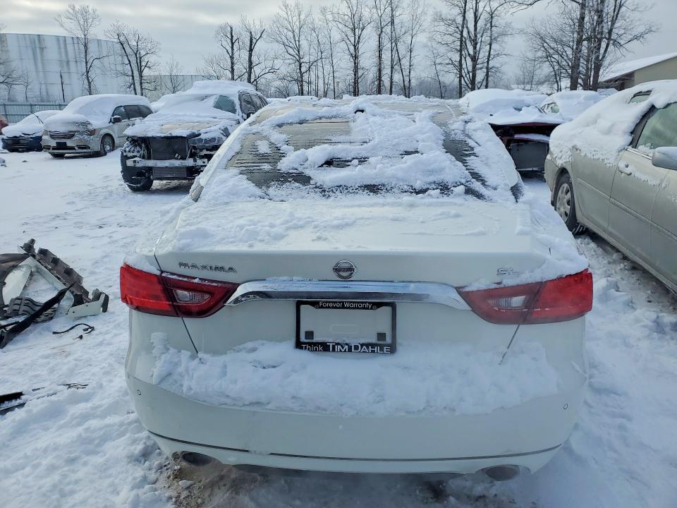 2016 Nissan Maxima