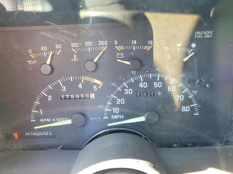 1994 GMC Sierra C2500 Flatbed Truck